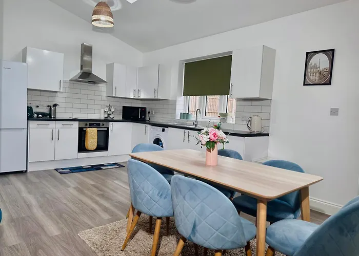 Cosy 1-Bed Flat 30Min To Central London & Parking